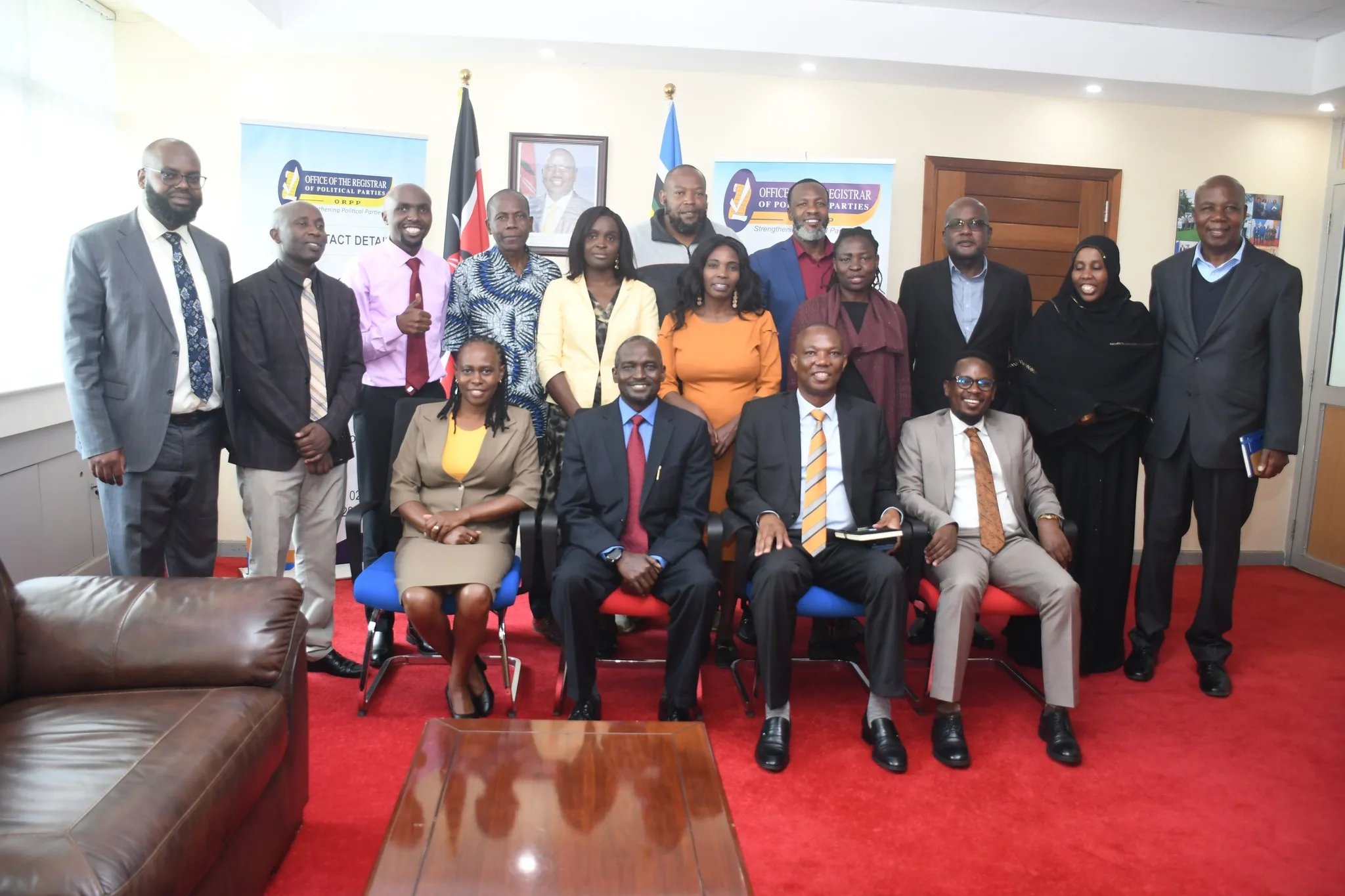 Meeting with officials of the Political Parties Steering Committee Meeting with officials of the Political Parties Steering Committee