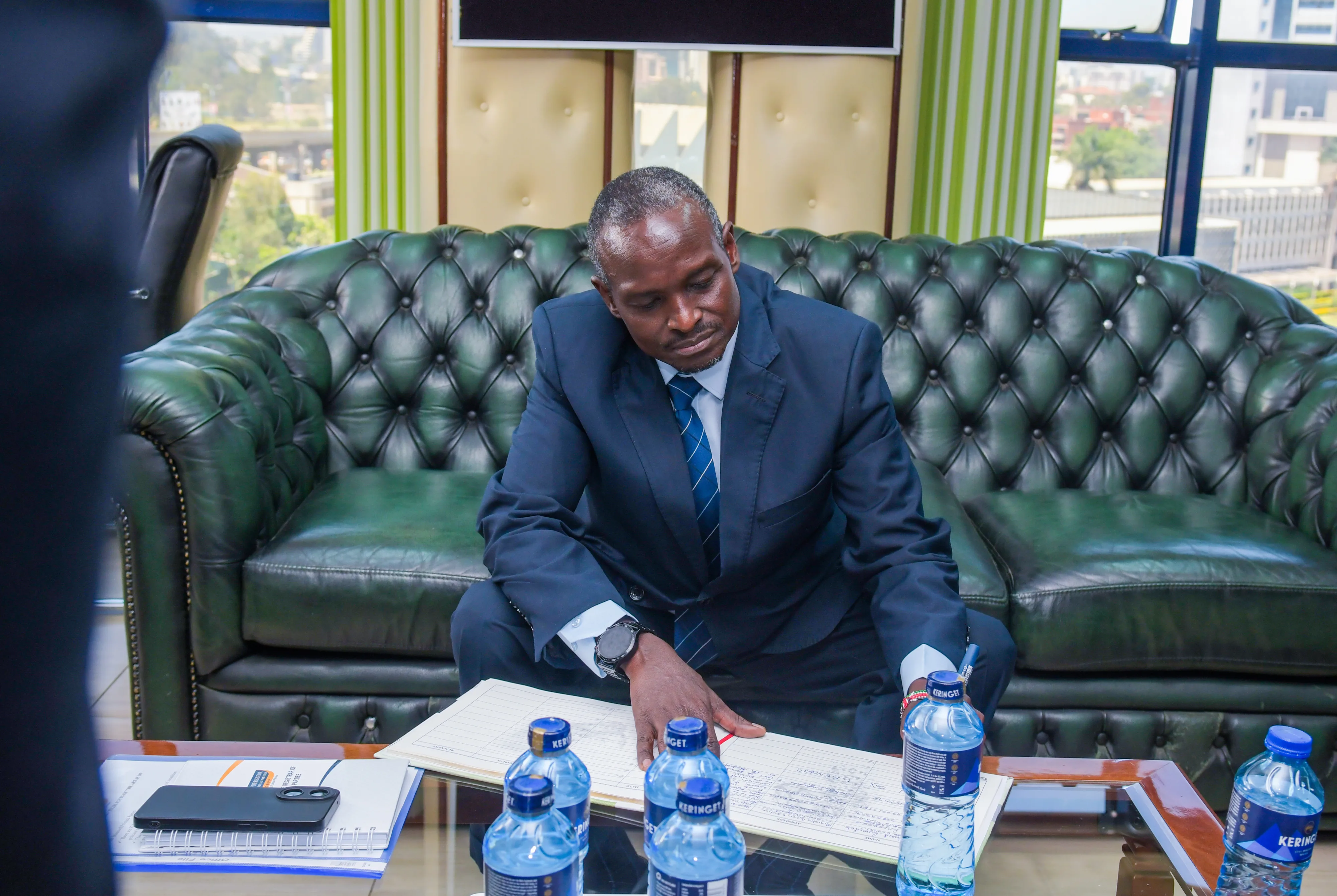 15 January, 2026: Registrar signs visitors book at the Independent Electoral and Boundaries Commission(IEBC) offices 15 January, 2026: Registrar signs visitors book at the Independent Electoral and Boundaries Commission(IEBC) offices